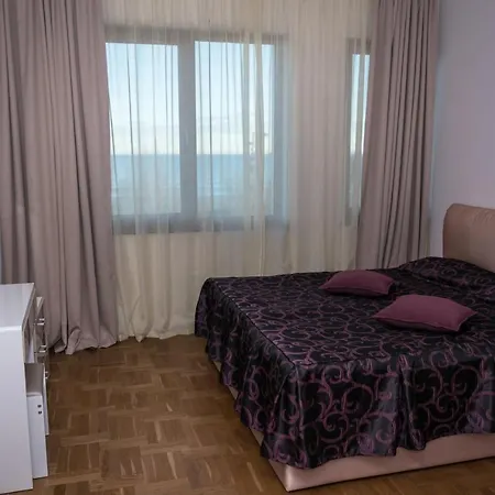 Aparthotel Long Shkorpilovtsi
