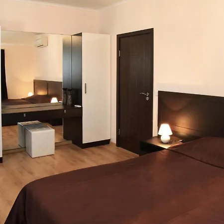 Long 4* Shkorpilovtsi