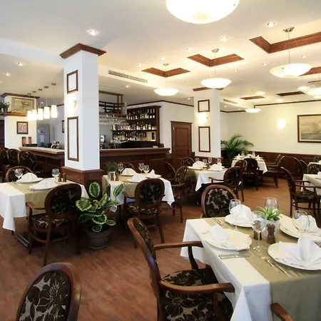 Long Aparthotel Shkorpilovtsi