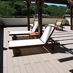 Long Apart Otel 4*