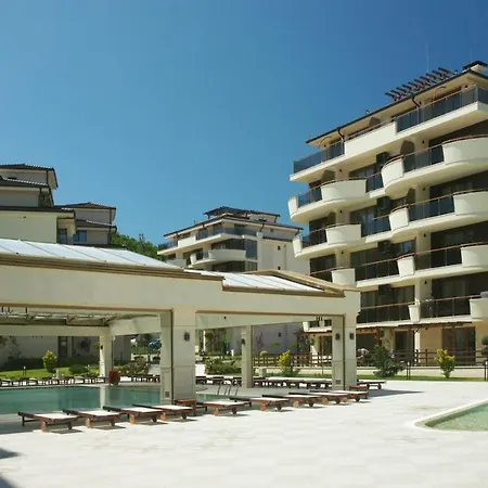 Long Lägenhetshotell Shkorpilovtsi