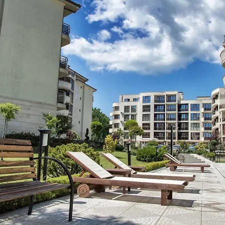 Long 4* Shkorpilovtsi