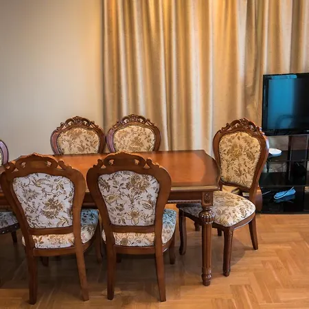 Long 4* Шкорпиловци